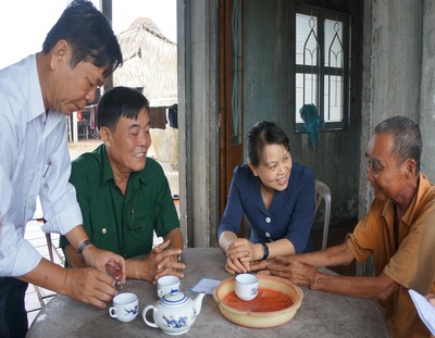 Dịp ngày Thương binh- Liệt sĩ (27/7), Tết Nguyên đán, lãnh đạo tỉnh đều tổ chức đoàn đi thăm viếng và tặng quà cho gia đình NCC với cách mạng.