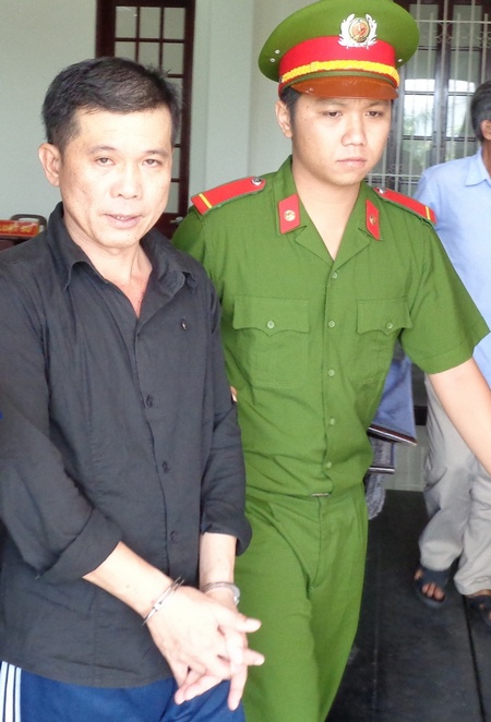 Bị cáo Nguyễn Bá Lộc.