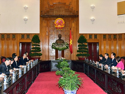 Thủ tướng Nguyễn Tấn Dũng tiếp Bộ trưởng Bộ An ninh Quốc gia Trung Quốc Cảnh Huệ Xương - Ảnh: VGP/Nhật Bắc
