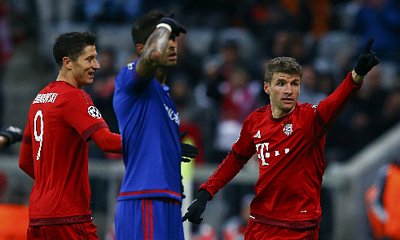 Lewandowski và Muller giúp Bayern định đoạt trận đấu ngay trong hiệp một. Ảnh: Reuters.