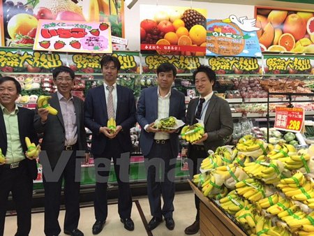 Chuối Việt Nam được bày bán tại siêu thị Don Kihote của Nhật Bản. (Ảnh: Nguyễn Tuyến/Vietnam+)