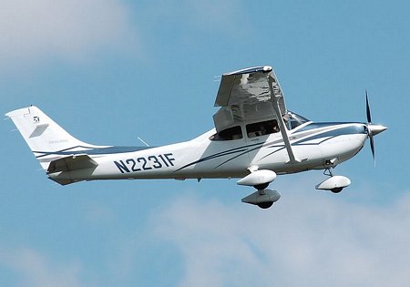 Máy bay Cessna 182 của Mỹ (Ảnh: Wikipedia)