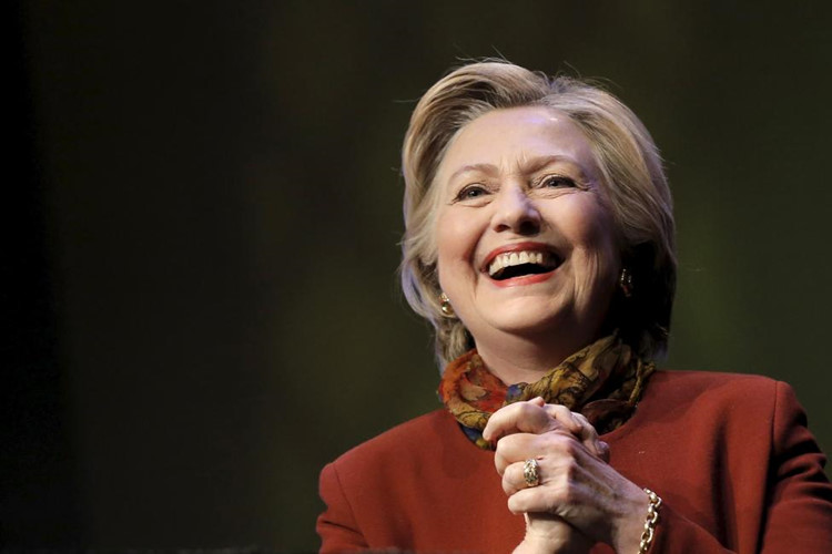 Ở vị trí thứ 2 là bà Hillary Clinton, ứng cử viên Tổng thống Mỹ. Bà đã từng là Đệ nhất phu nhân Mỹ, Thượng nghị sỹ New York và Ngoại trưởng Mỹ. (ảnh: Reuters).
