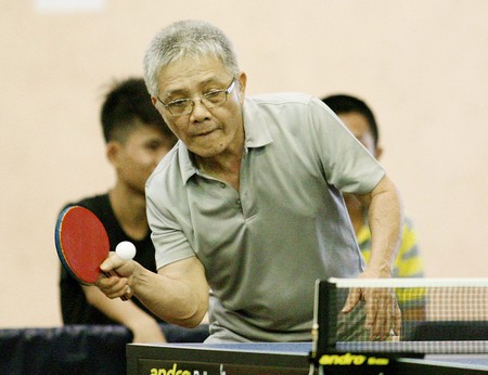 Một trong những cây vợt cao tuổi đến với giải- U.65 Võ Tấn Hưng (Xi măng Cần Thơ).