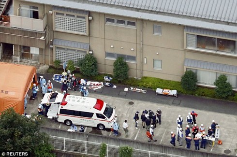 Hiện trường vụ tấn công ở Trung tâm bảo trợ người khuyết tật Tsukui Yamayuri. (ảnh: Reuters).
