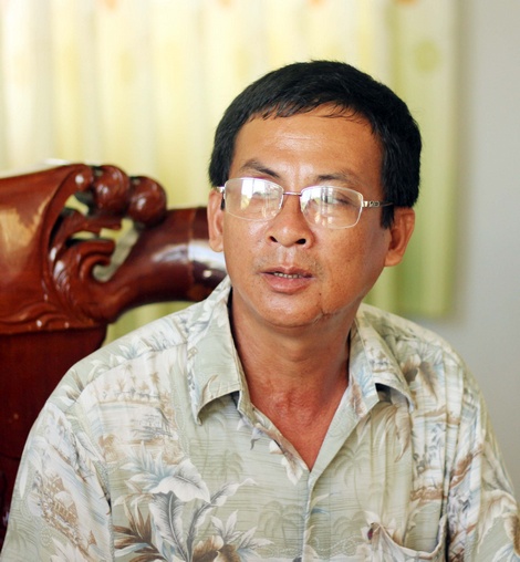 Ông Nguyễn Văn Thum phấn đấu vượt khó thoát nghèo và tích cực tham gia công tác xã hội.