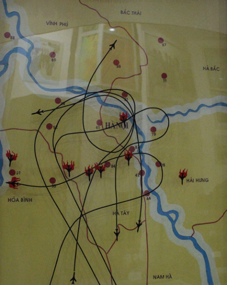 Cao xạ bảo vệ cho các mục tiêu, bao gồm sân bay nơi tiêm kích cất cánh. Trong ảnh là sơ đồ trận đánh của các đơn vị bảo vệ Hà Nội vào ngày 19/5/1967.