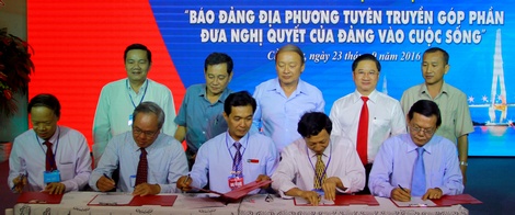 Ký kết thỏa thuận hợp tác giữa các báo: Hà Nội Mới, Sài Gòn Giải Phóng, Hải Phòng, Đà Nẵng và Cần Thơ.