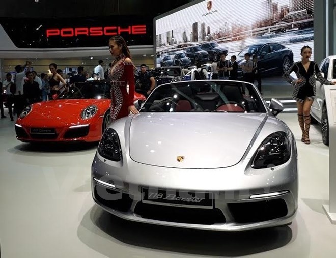 Một góc gian hàng của Porsche. (Nguồn: H.Minh/Vietnam+)