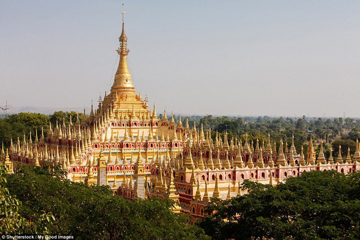 Chùa Thambuddhei Paya ở Monywa, Myanmar: Đền thờ Phật giáo này được hình thành từ năm 1303 và được xây dựng lại vào năm 1939.
