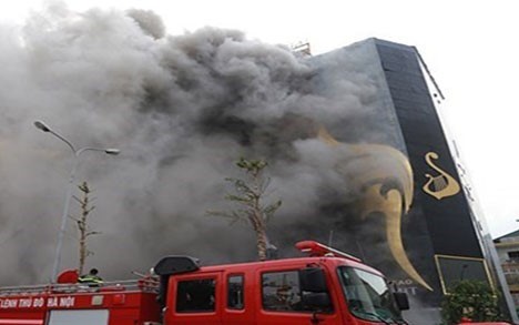 Vụ cháy quán Karaoke 68 Trần Thái Tông  khiến 13 người chết. (ảnh: VnMedia)