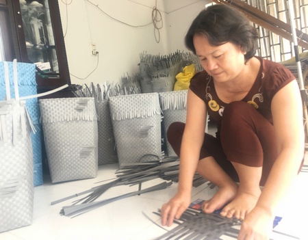 Hộ cô Trịnh Thị Mỹ Dung đã thoát nghèo bền vững.