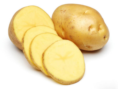 Khoai tây: Không nên trữ trong tủ lạnh vì khi nhiệt độ từ 7 độ C trở xuống, tinh bột khoai tây được chuyển thành đường.