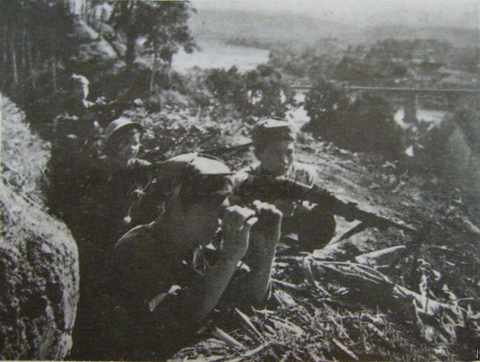 Quân dân địa phương phối hợp chiến đấu bảo vệ biên giới năm 1979