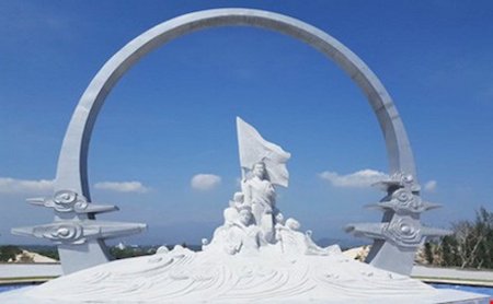 Mô hình khu tượng đài tưởng niệm các chiến sĩ Gạc Ma.
