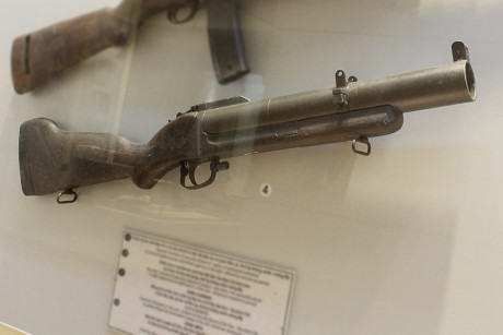 Súng M79 mà Ban An ninh huyện Củ Chi ( Sài Gòn -Gia Định) sử dụng để tiêu diệt hoặc làm bị thương nhiều tên địch.
