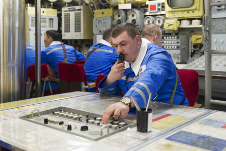 Bên trong phòng điều khiển của một tàu ngầm Nga.