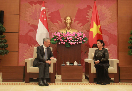 Chủ tịch Quốc hội Nguyễn Thị Kim Ngân cho rằng, chuyến thăm này của Thủ tướng Singapore sẽ mở ra các cơ hội hợp tác mới, những dự án công nghiệp mới của hai nước.