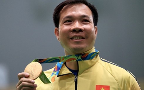 VĐV Hoàng Xuân Vinh lập kỳ tích cho Thể thao Việt Nam khi giành HCV Olympic (Ảnh: Getty).