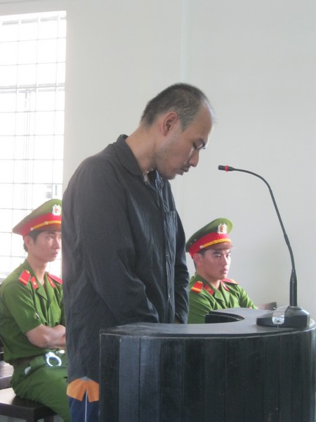 Lâm Huy Cường tại phiên tòa sơ thẩm của TAND TP Vĩnh Long.
