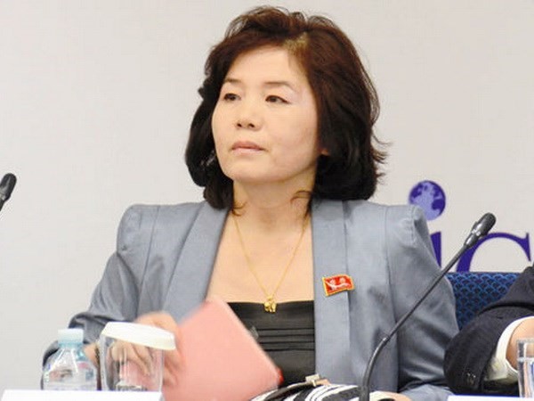 Bà Choe Son Hui, Vụ trưởng Vụ các vấn đề Mỹ thuộc Bộ Ngoại giao Triều Tiên. (Nguồn: Daily Express)