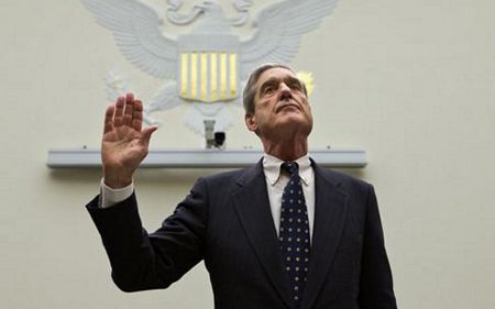 Ông Mueller tại trụ sở Quốc hội Mỹ. Ảnh: AP.