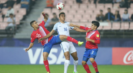 Nhờ cú đúp của Lookman, U20 Anh vượt qua Costa Rica ở vòng 16 đội với tỉ số 2-1.