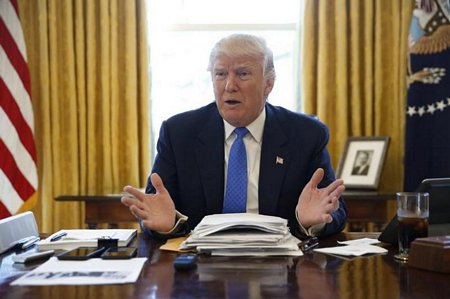 Tổng thống Trump tại Nhà Trắng hôm 23/2. Ảnh: Reuters