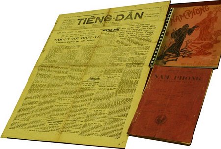 Một số bản báo trước 1945 được lưu tại bảo tàng, gồm báo Tiếng Dân của học giả Huỳnh Thúc Kháng và Nam Phong tạp chí của học giả Phạm Quỳnh