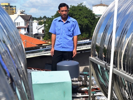Hệ thống nước nóng năng lượng mặt trời tại Công ty CP Du lịch Cửu Long.
