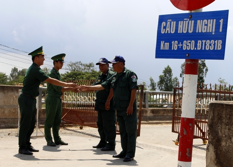 Nhịp cầu Hữu Nghị nối liền Việt Nam- Campuchia.