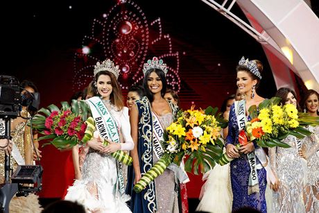 Người đẹp Sthefany Gutíerrez đã xuất sắc đăng quang ngôi vị cao nhất cuộc thi Hoa hậu Venezuela 2017. Ảnh: Eluniversal