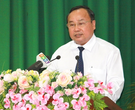 Chánh án Tòa án nhân dân tỉnh Vĩnh Long Nguyễn Hoàng Đệ.