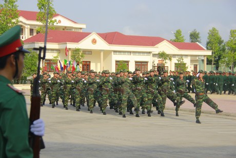 Các đơn vị lực lượng vũ trang tỉnh tại lễ ra quân huấn luyện năm 2018.