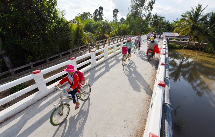  TX Bình Minh sẽ tiếp tục xây dựng để đời sống người dân từ đô thị đến nông thôn ngày càng tươi đẹp hơn.