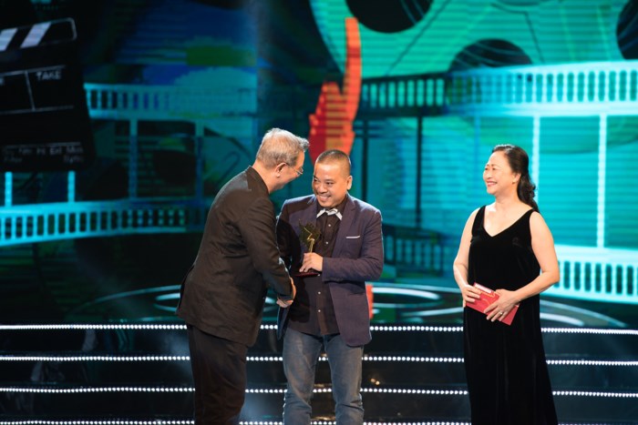 Đạo diễn Lê Thanh Sơn giành giải Đạo diễn xuất sắc phim truyện điện ảnh với 