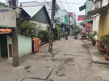 Ở Hẻm 146 này, trước đây có con rạch nhỏ nhưng nay đã bị san lấp và được thay thế bằng hệ thống cống nhỏ.