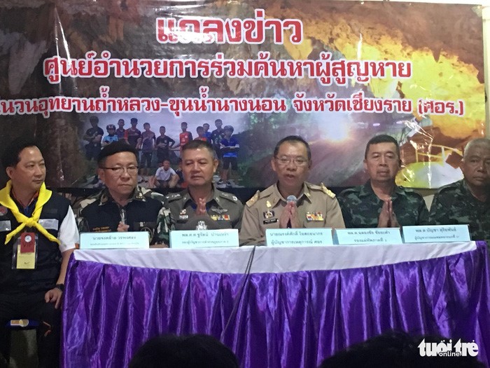 Cuộc họp báo tối 9/7 xung quanh chiến dịch giải cứu ở hang động Tham Luang - Ảnh: TRẦN PHƯƠNG