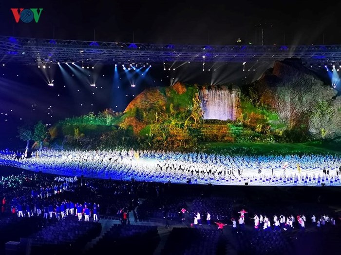 Ban tổ chức ước tính lễ khai mạc ASIAD 2018 được theo dõi trực tiếp bởi 1 tỷ khán giả trên khắp thế giới.