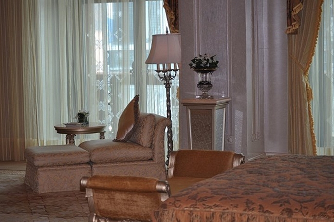 Trong các phòng, đắt đỏ hàng đầu là Palace Suite có giá 15.000 USD/đêm, rộng hơn 7.000m2.