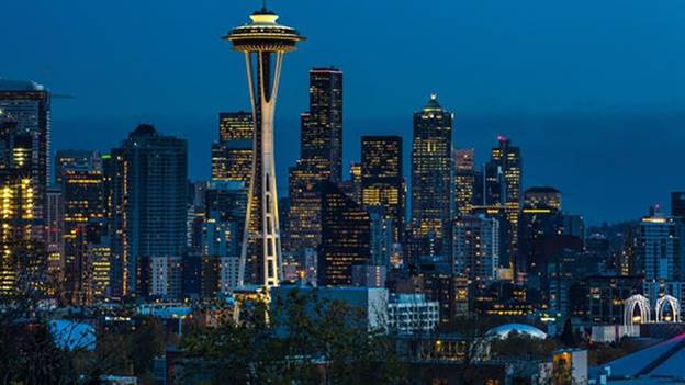 Seattle: Nằm ở phía tây của tiểu bang Washington, Mỹ. Đây là thành phố phát triển khi có 2 công ty lớn đặt trụ: Amazon và Starbucks, cũng là nơi có nhiều địa điểm ẩm thực độc đáo và thú vị nhất nước Mỹ.