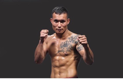 Trần Quang Lộc - võ sĩ quốc tịch Việt Nam đầu tiên thi đấu MMA