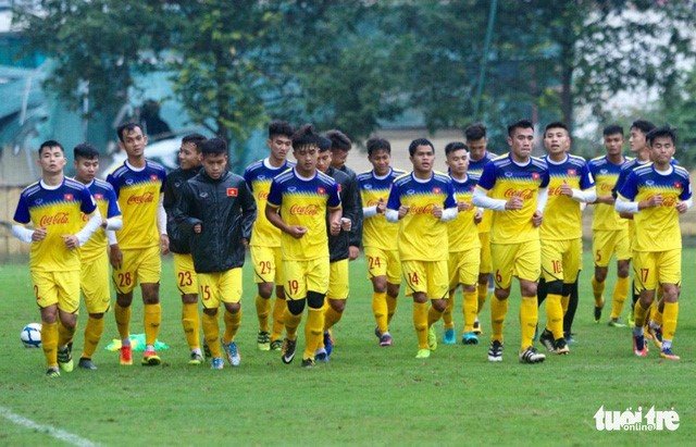 Các cầu thủ đội tuyển U22 Việt Nam tập luyện chuẩn bị cho Giải U22 Đông Nam Á 2019 - Ảnh: NAM KHÁNH