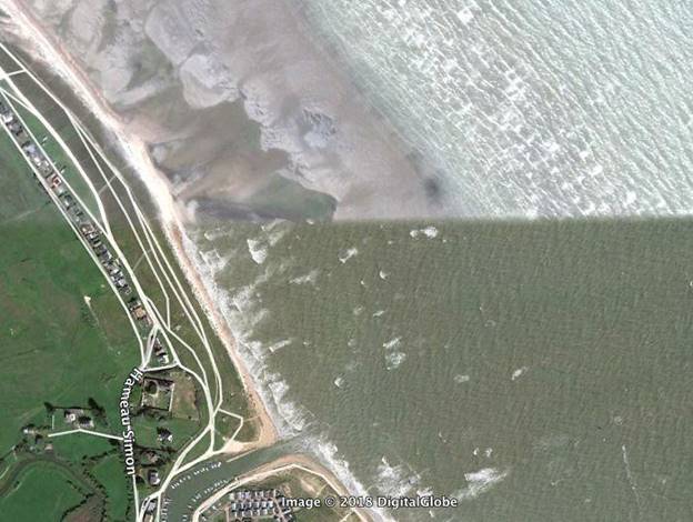 Thủy triều cao và thấp trên một bãi biển Normandy.