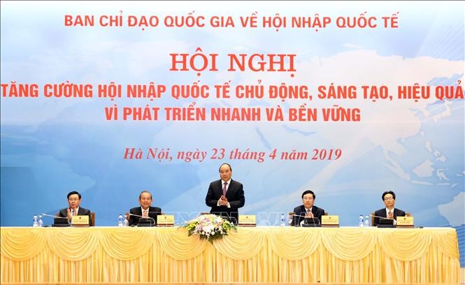 Thủ tướng Nguyễn Xuân Phúc, Trưởng Ban Chỉ đạo quốc gia về hội nhập quốc tế chủ trì hội nghị. Ảnh: Thống Nhất/TTXVN