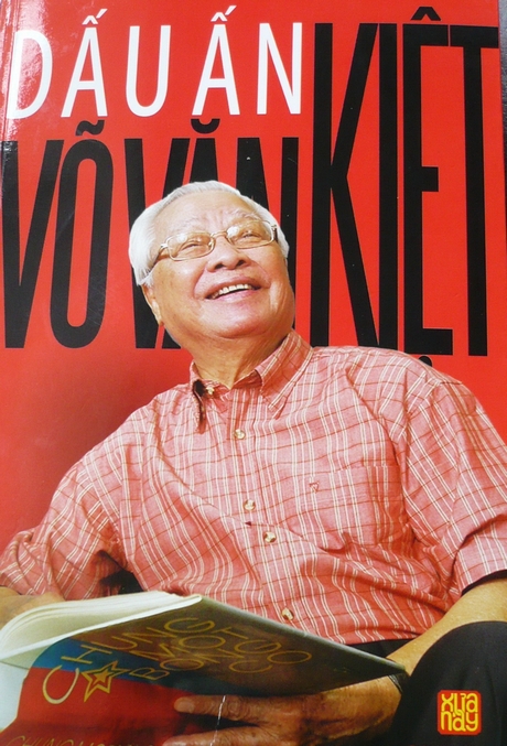 Chân dung bác Sáu Dân- Võ Văn Kiệt.