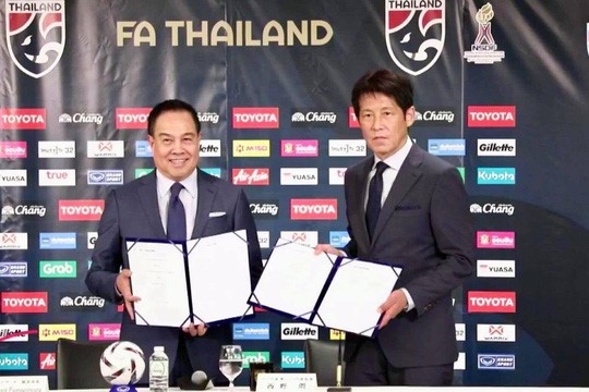 HLV Akira Nishino cho biết ban đầu, tuyển Thái Lan sẽ trọng dụng những nhân tố quen thuộc, sau đó sẽ có những bổ sung mới về con người cũng như lối chơi