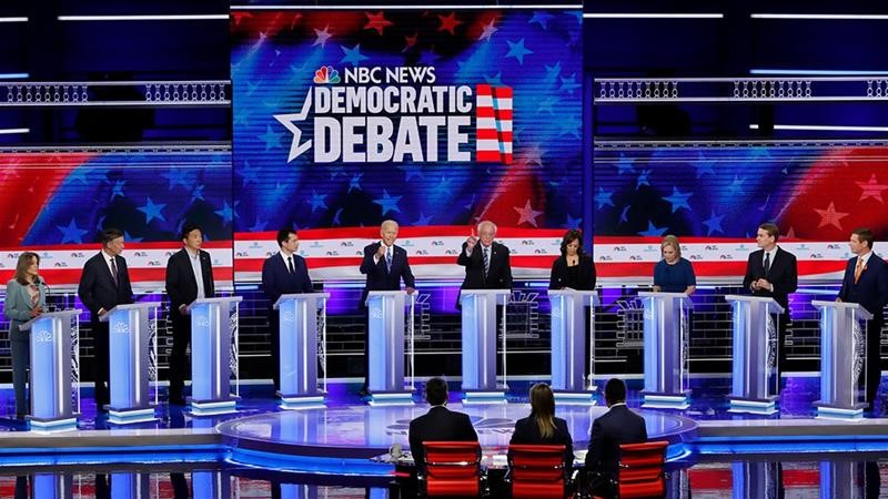 10 ứng cử viên của đảng Dân chủ sẽ tham gia buổi tranh luận trực tiếp đầu tiên trên truyền hình. Ảnh: aljazeera.com