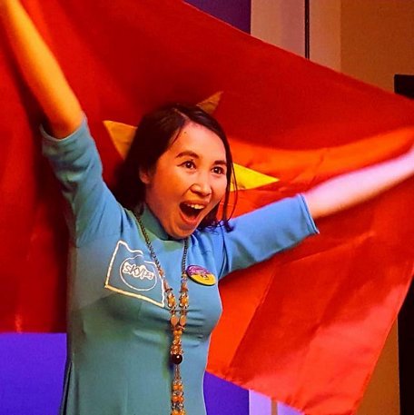  Cô giáo Trần Thị Thúy đạt danh hiệu “Top 50 giáo viên Xuất sắc Toàn cầu” năm 2019 (Ảnh: FBNV)