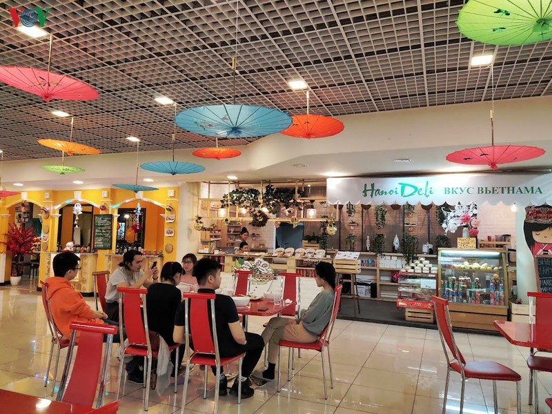 Một nhà hàng Việt Nam trong Trung tâm thương mại (Tổ hợp đa chức năng Hà Nội - Moscow) ở Thủ đô Moscow, Liên bang Nga. Ảnh: Công Hân